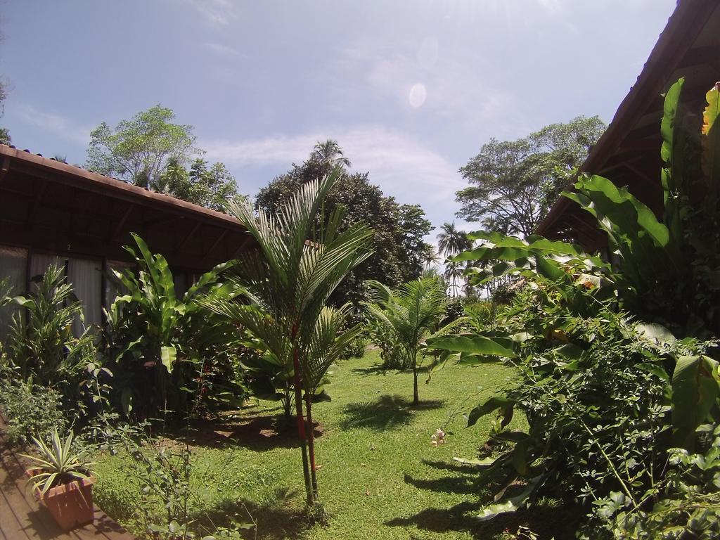 Kenaki Lodge Puerto Viejo de Talamanca Экстерьер фото